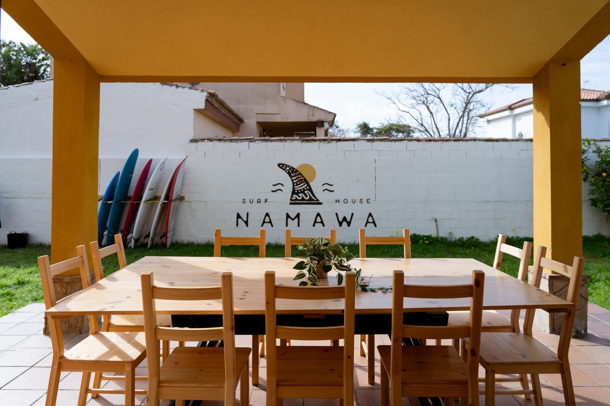 Namawa Surfhouse Vandrarhem Chiclana de la Frontera Exteriör bild