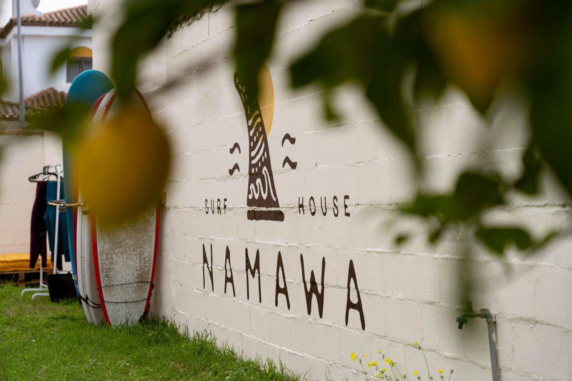 Namawa Surfhouse Vandrarhem Chiclana de la Frontera Exteriör bild